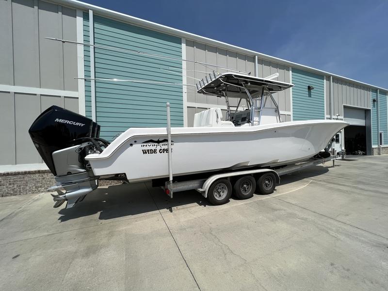 2012 Invincible Boats 36 Open Fisherman NEW ENGINES