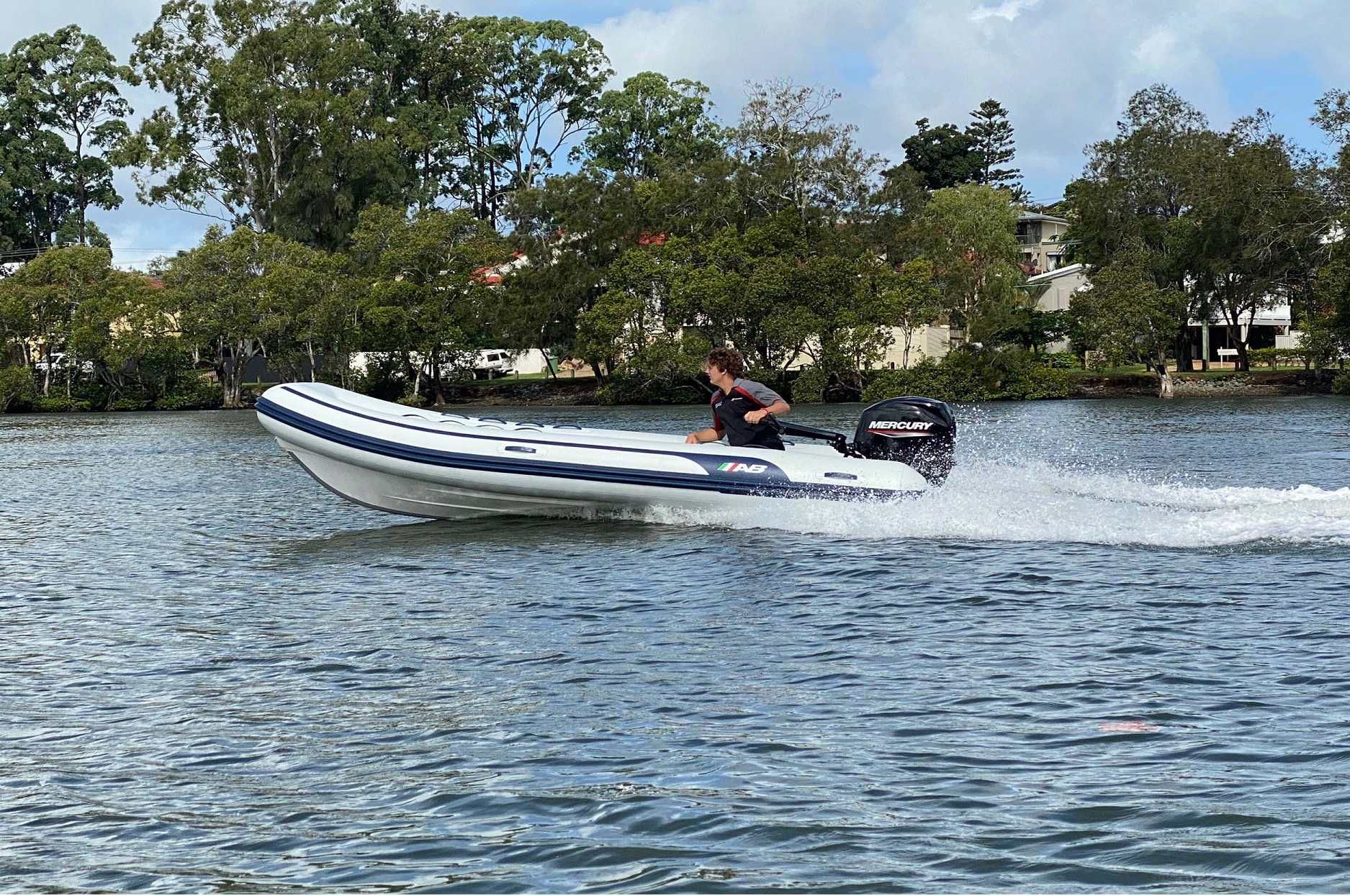 2015 AB-Inflatables Navigo 15 VS