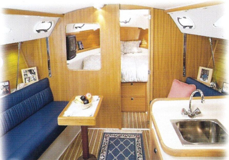 1999 Catalina Yachts Catalina 310 - Wing Keel