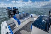 Concept 32 Open Deck centre console, photo 2