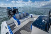 Concept 32 Open Deck centre console, photo 2