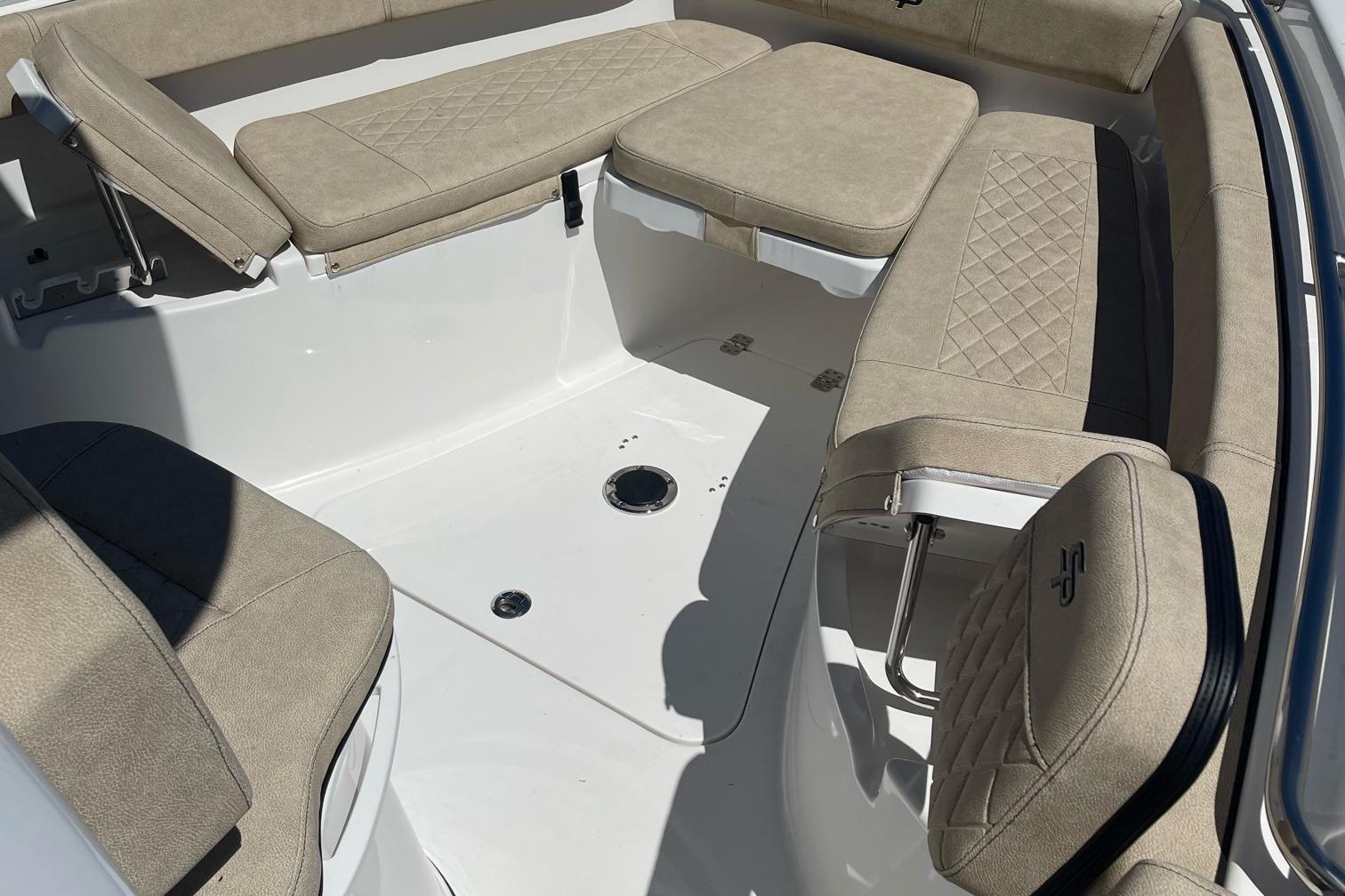 2021 Sea Pro 239 DLX