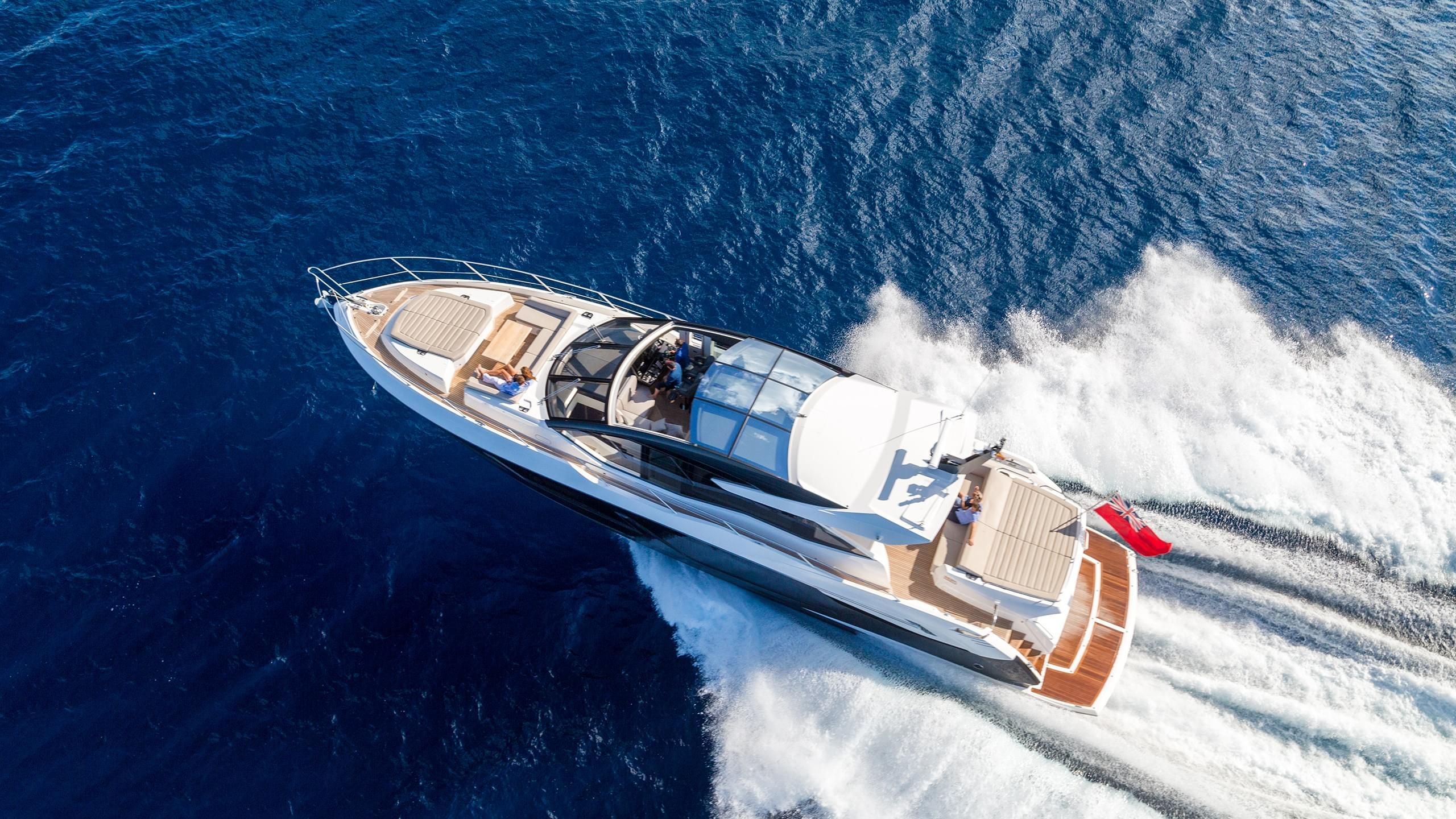 2021 Sunseeker Predator 74