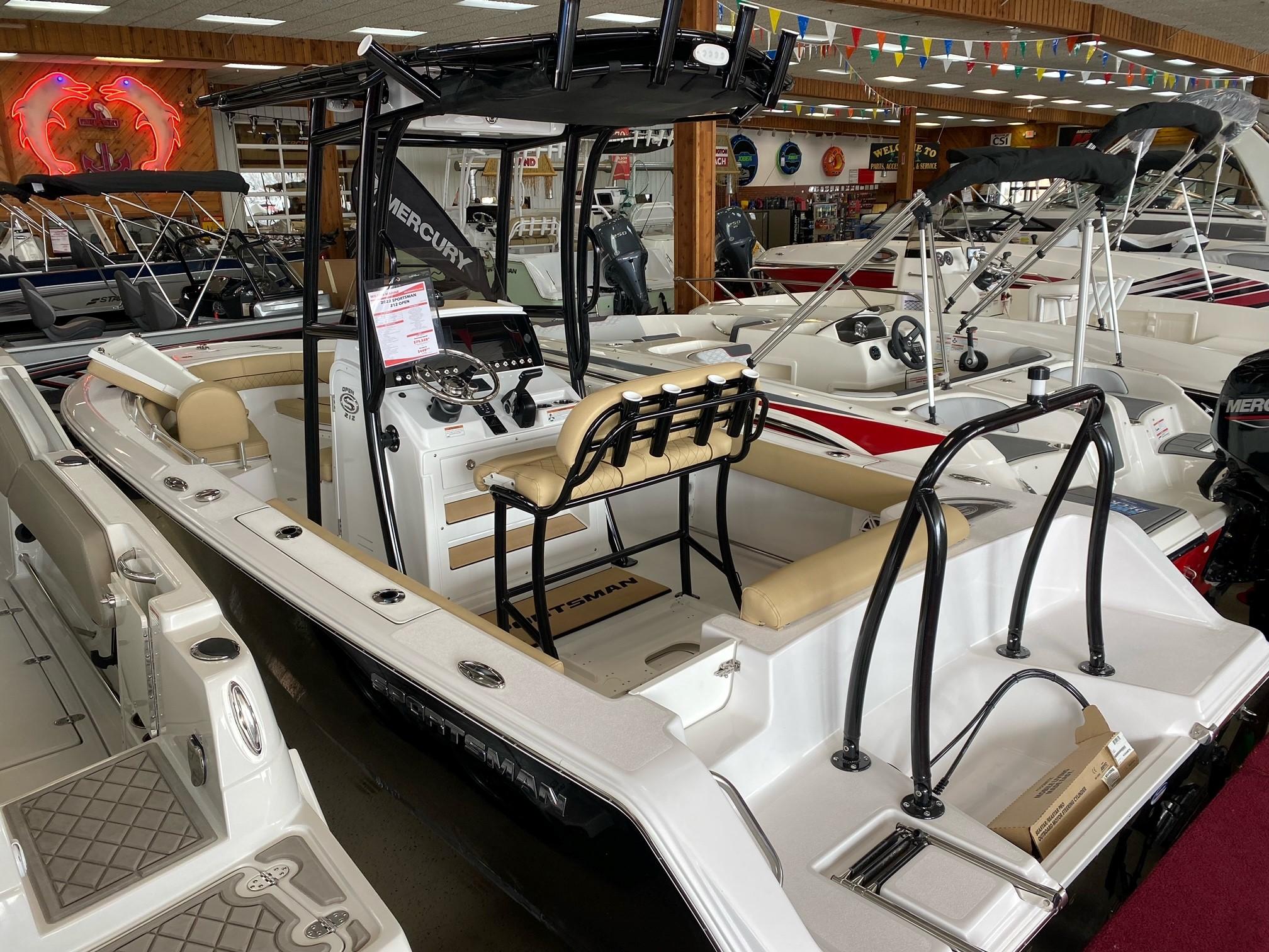 2022 Sportsman 212 open