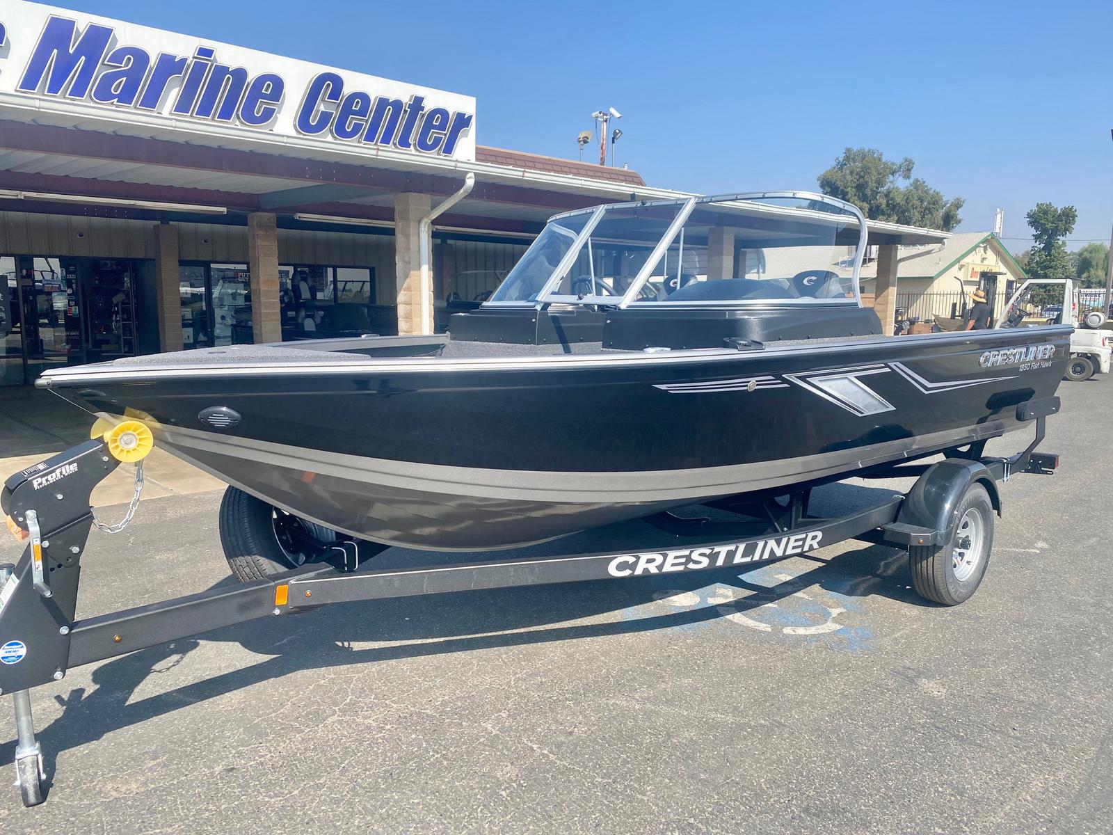 2021 Crestliner 1850 Super Hawk w/ 150HP Mercury!