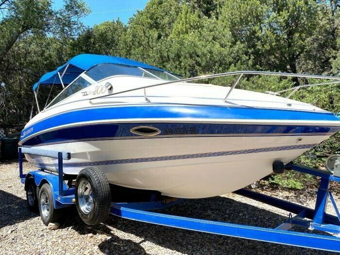 1995 Larson Marine Hampton 200