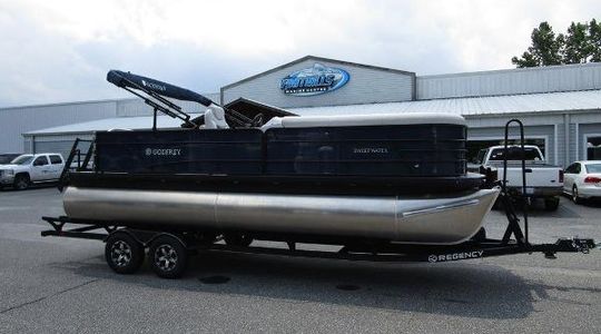 2021 Godfrey Pontoon Boats SW 2286 SFL GTP 27 in.