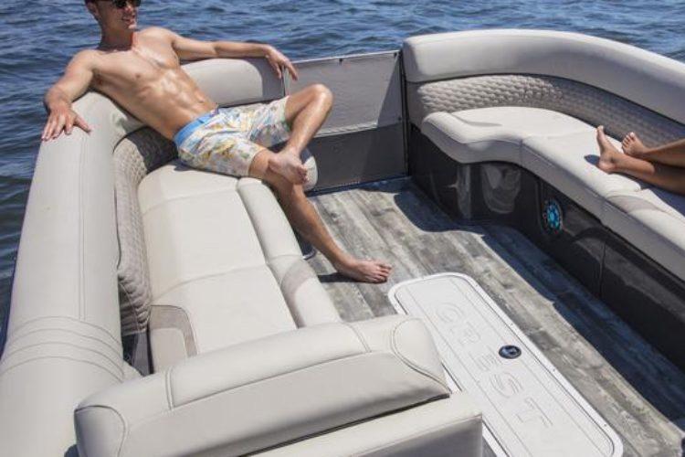 2021 Crest Pontroons Caribbean Platinum 230 SLRC