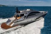 2019 Pershing Yachts 8X