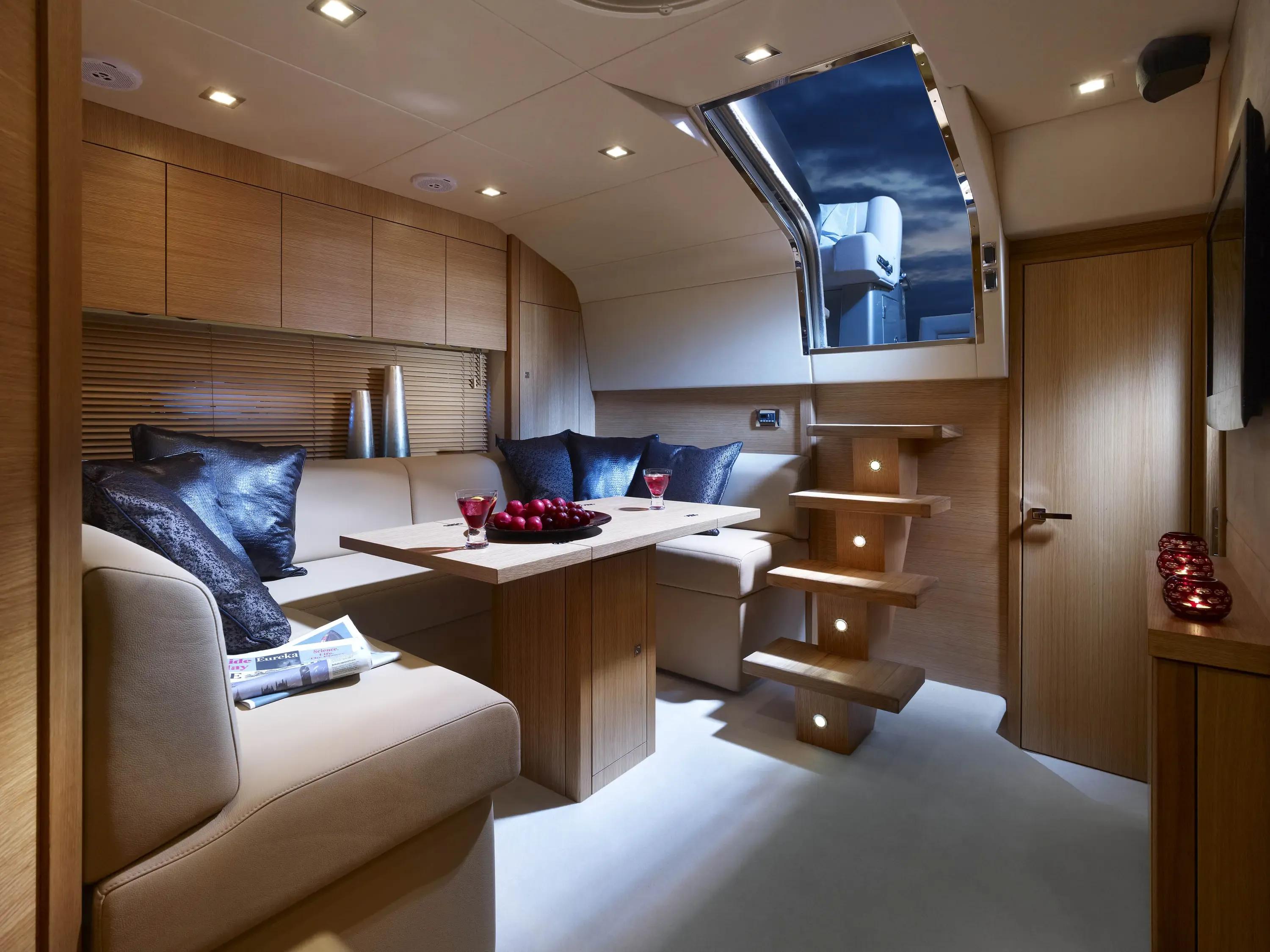 2010 Sunseeker Portofino 48