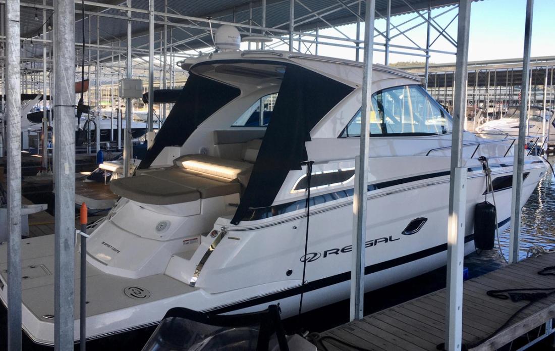2014 Regal Boats 35 Sport Coupe
