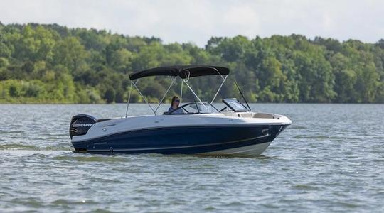 2022 Bayliner VR 6 OB