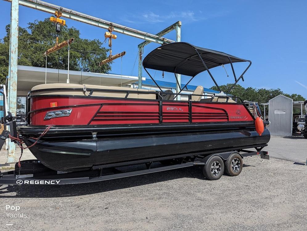 2021 Regency Boats 230 LE3