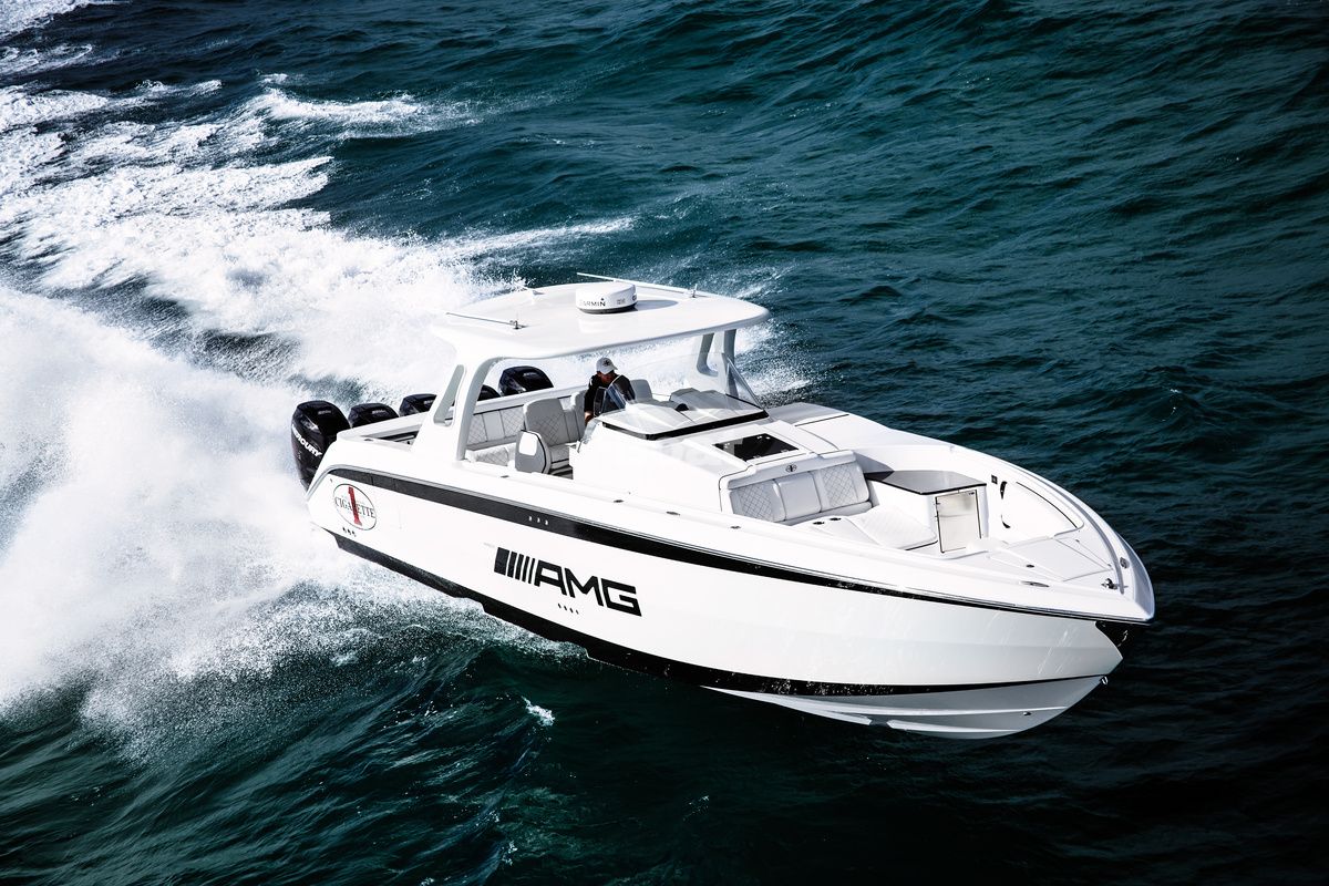 2022 Cigarette Racing 42 Huntress 2250 HP