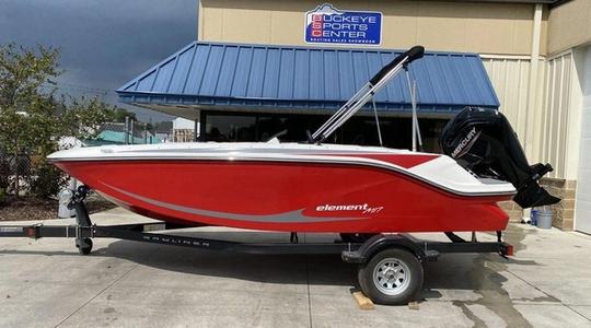 2022 Bayliner Element M17