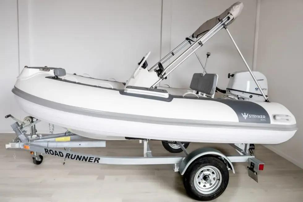 2022 Stryker Boats RIB LUX 330
