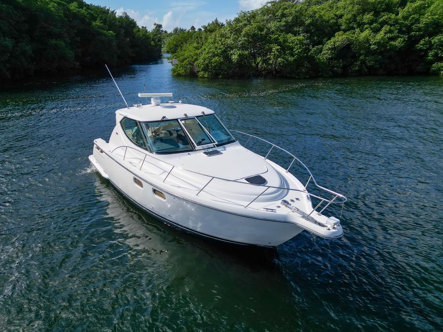 2008 Tiara Yachts 3900 Sovran