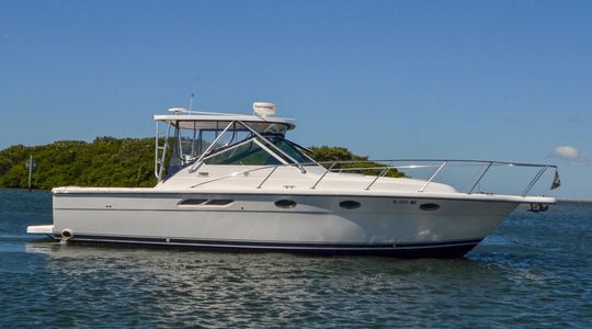 2000 Tiara Yachts 3100 Open