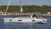 2022 Beneteau Oceanis 54