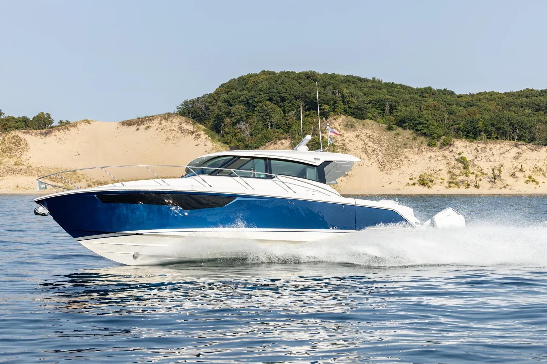 2023 Tiara Yachts 43 LE