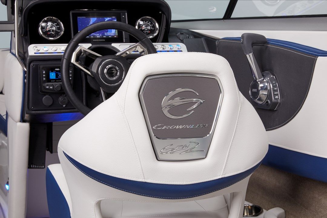 2021 Crownline 220 SS Surf