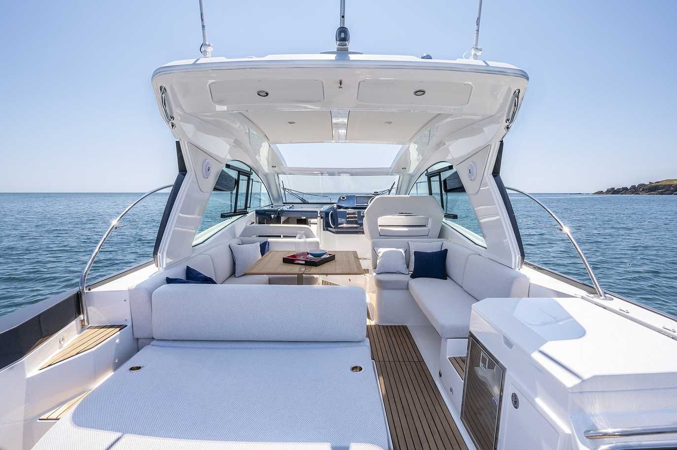 2022 Beneteau Gran Turismo 36