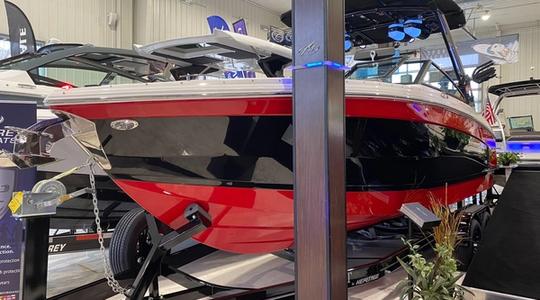 2022 Cobalt Boats R Series R8 SURF
