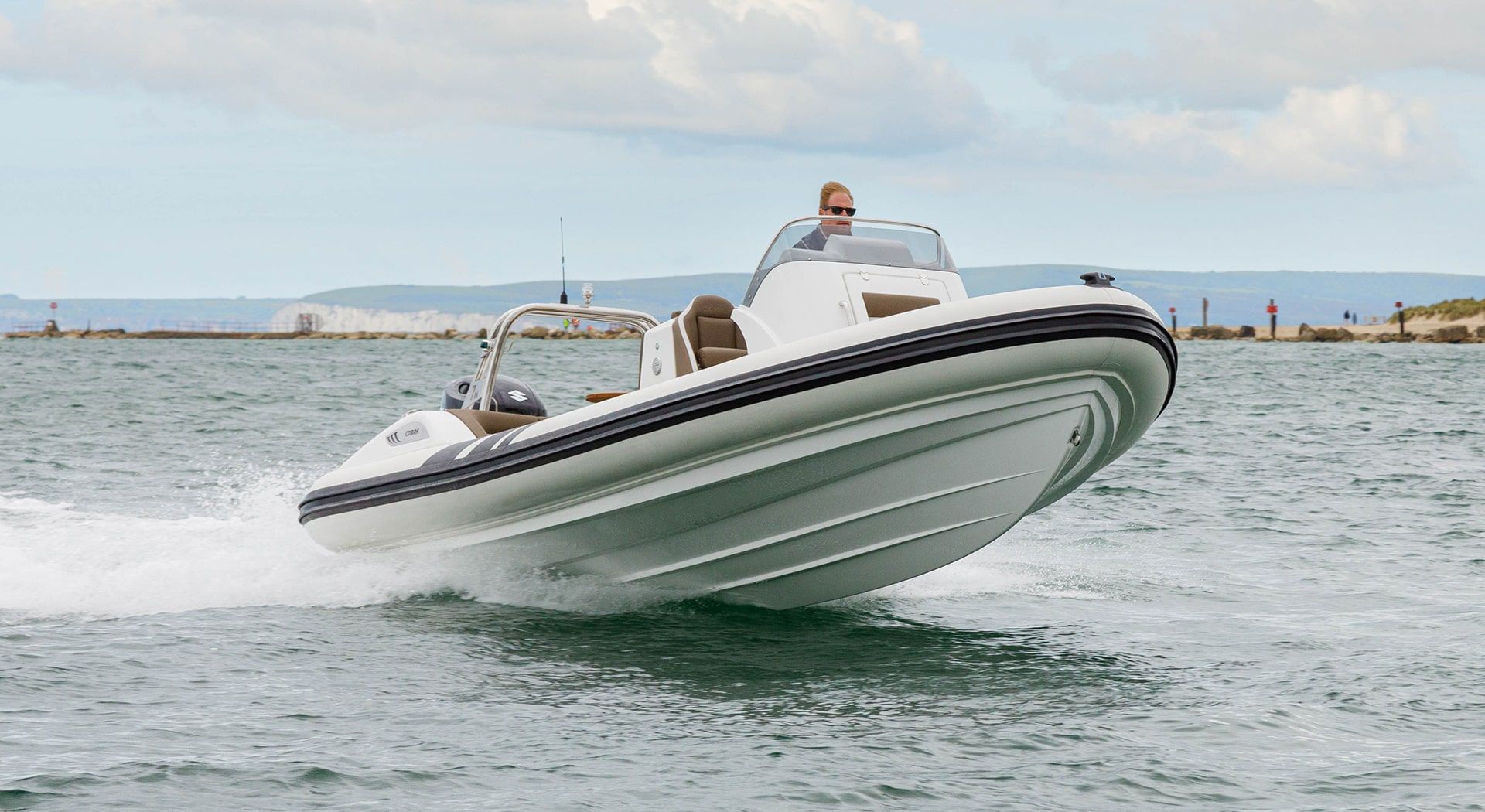 2020 Cobra Ribs Nautique 7.0