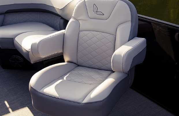 2021 Lowe Boats SS 230 WV