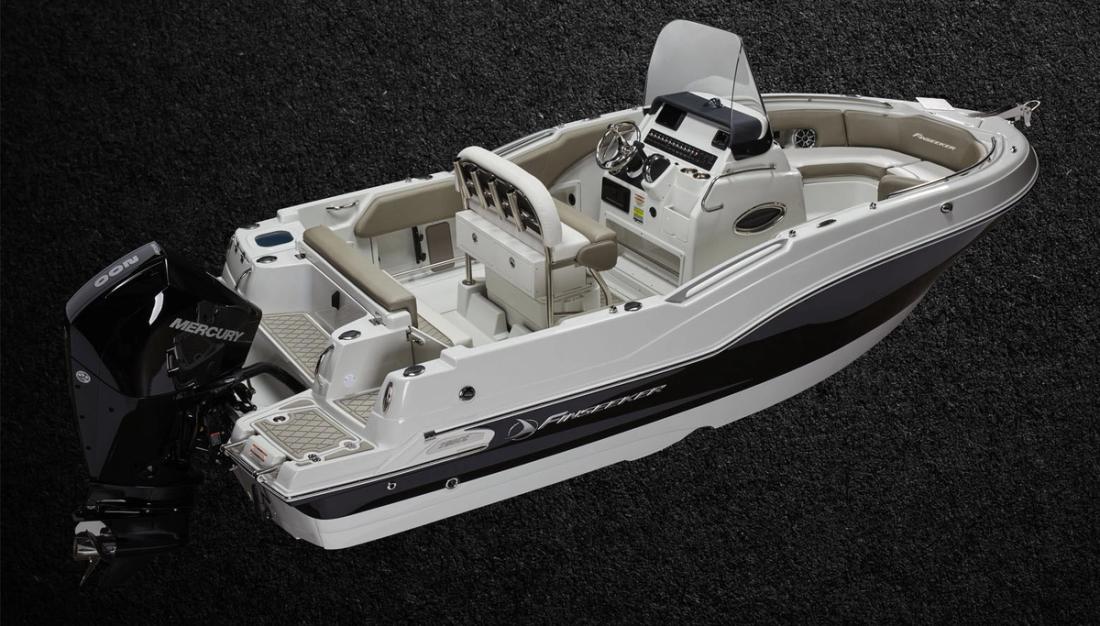 Finseeker by Crownline 200 CC centre console