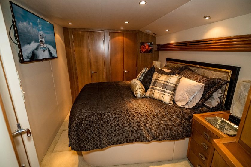 2008 Hatteras Yachts 60 GT