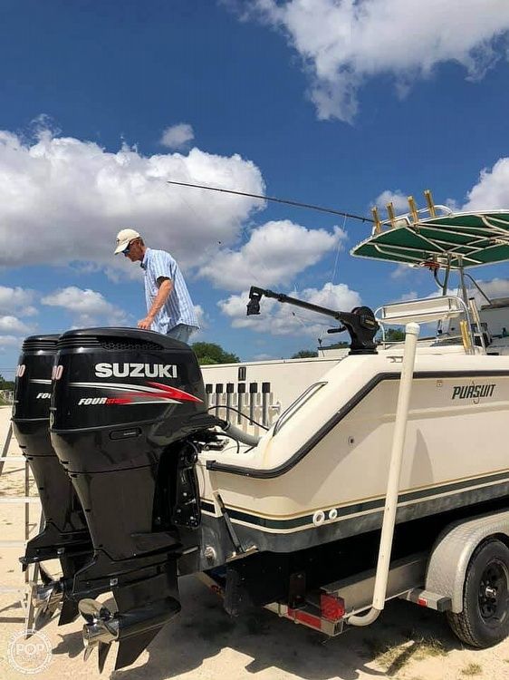 1998 Pursuit Boats 2870 Center Console