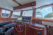 American Tug 435 pilothouse helm station
