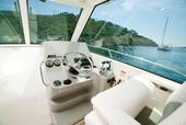 2022 Boston Whaler 285 Conquest