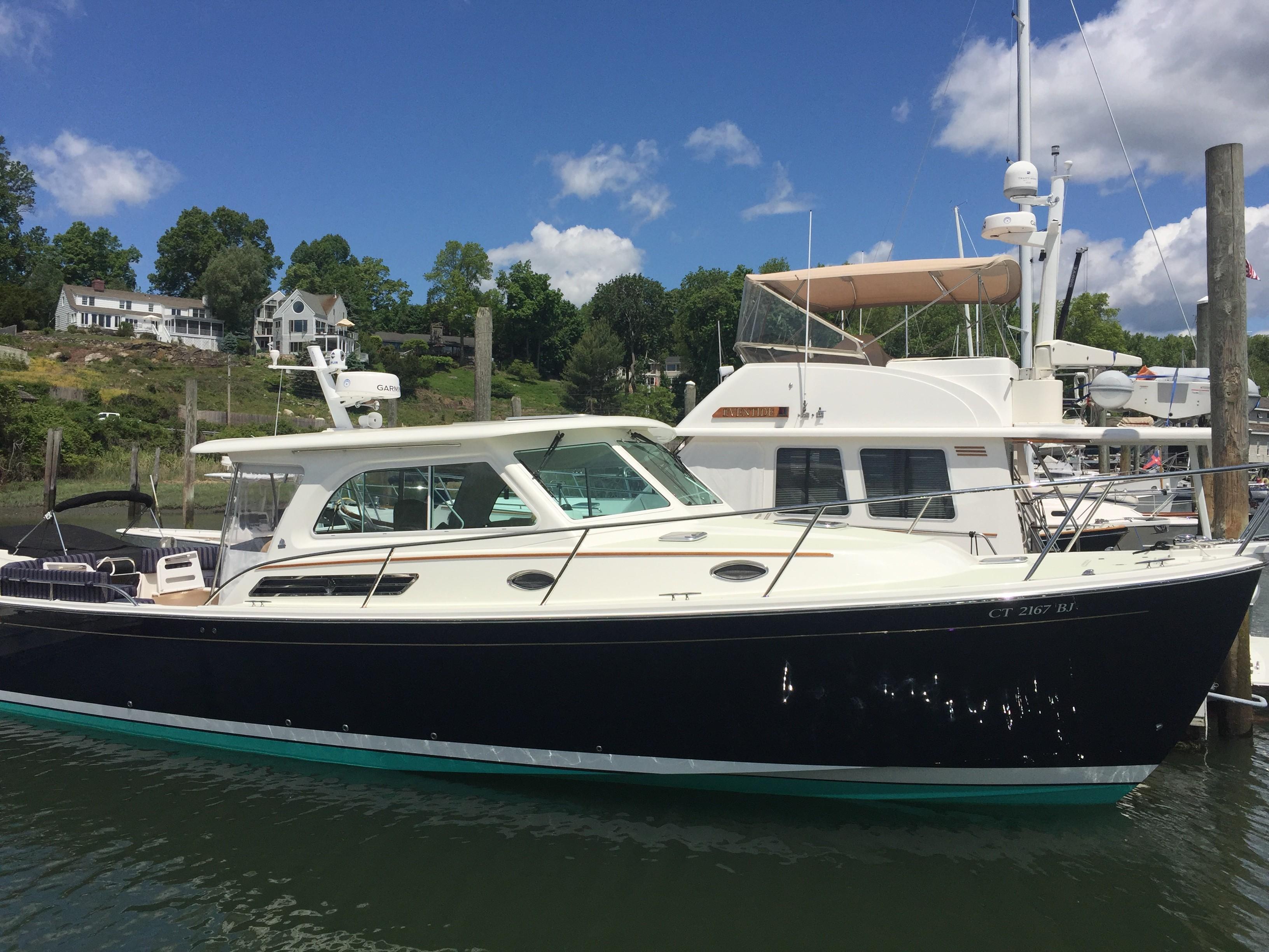 2018 Back Cove Yachts Downeast 37