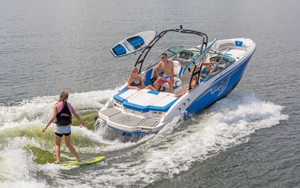 2018 Chaparral Boats H2O Surf