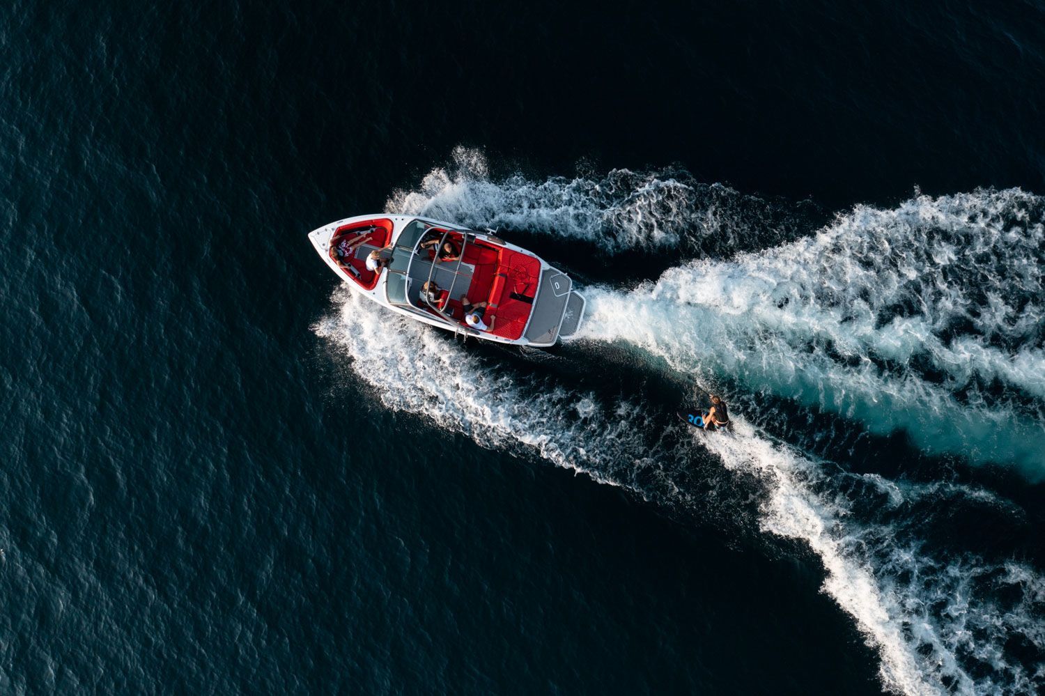 2023 Four Winns H2 Surf