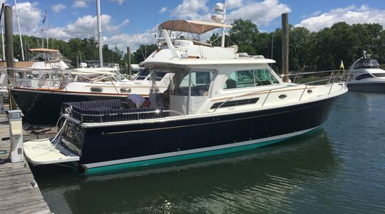2018 Back Cove Yachts Downeast 37