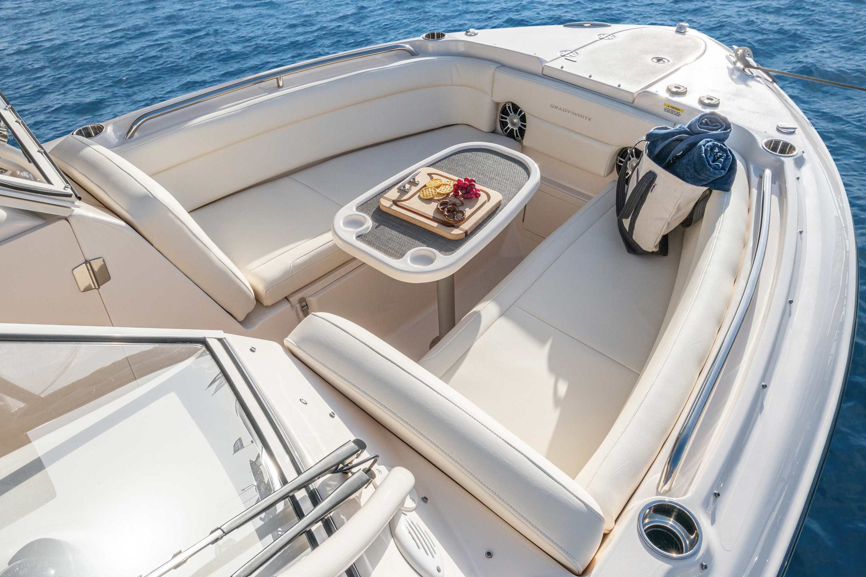 2022 Grady-White Freedom 275