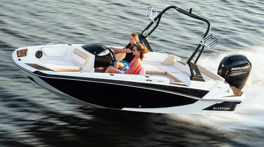 2021 Glastron GTD 180