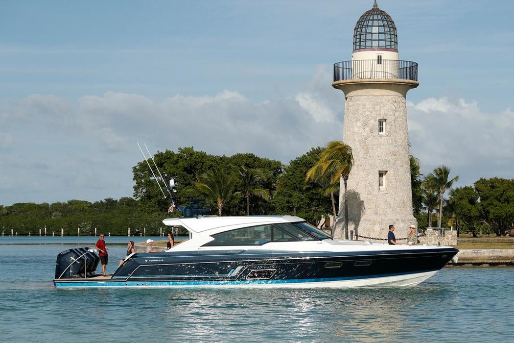 2022 Formula Boats 500 Super Sport Crossover