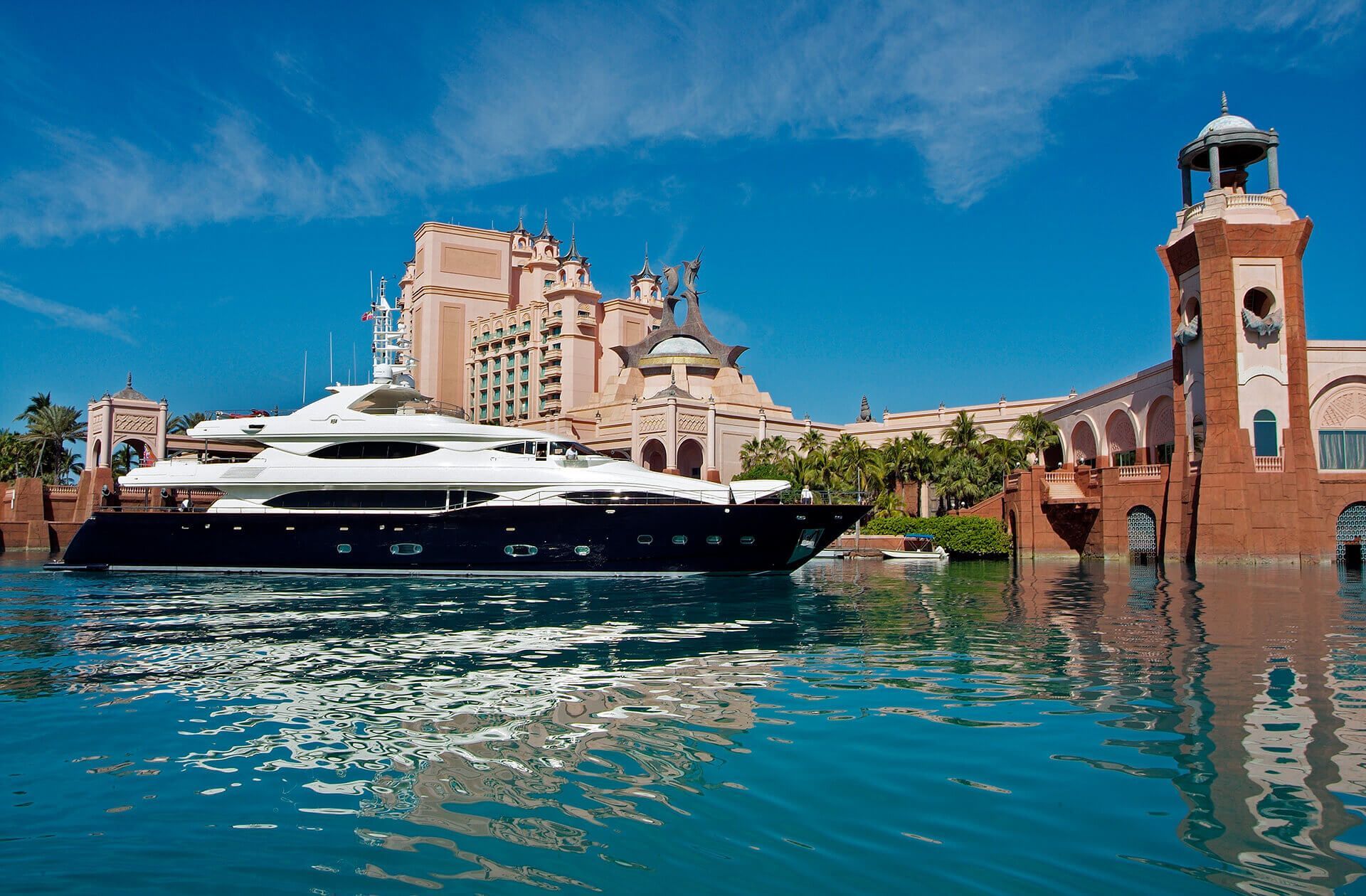 2005 CRN XS of London