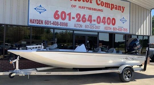 2022 Xpress Boats X19 Pro