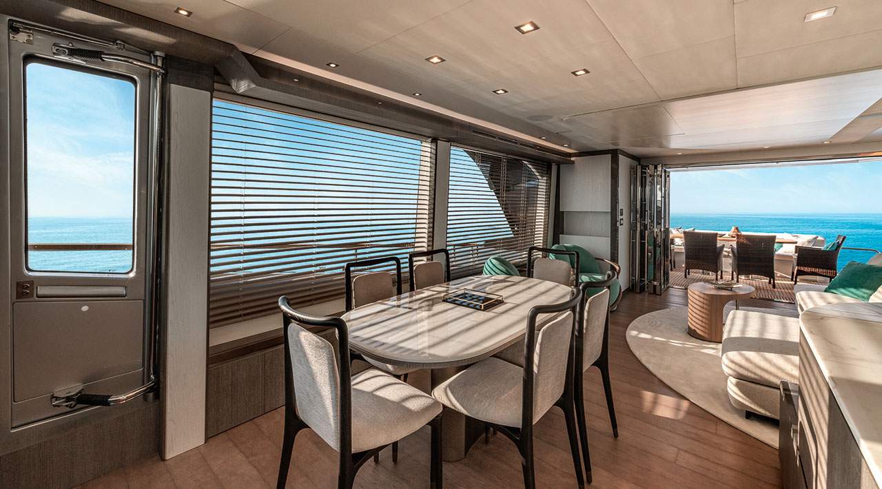 2014 Monte Carlo Yachts MCY 76