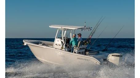 2022 Sea Pro 239 Center Console