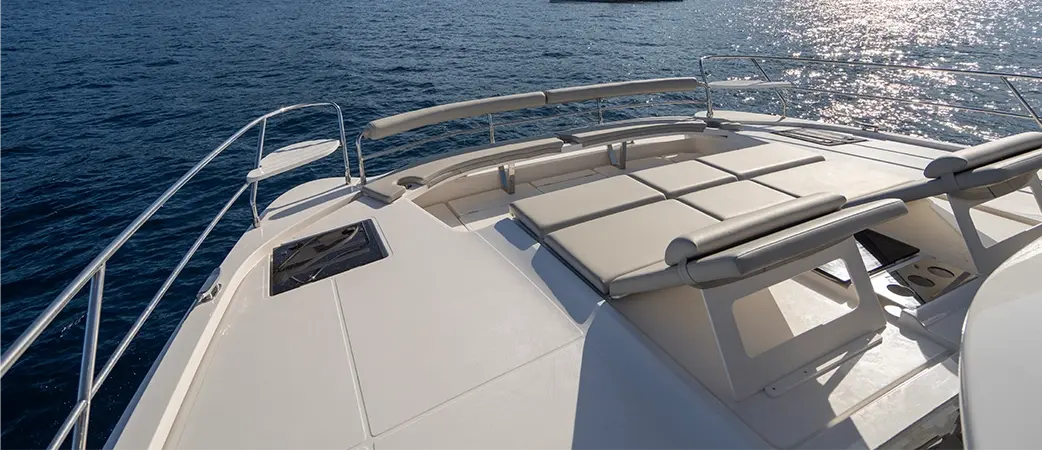Aquila 46 Yacht foredeck with bow seats and sun pad