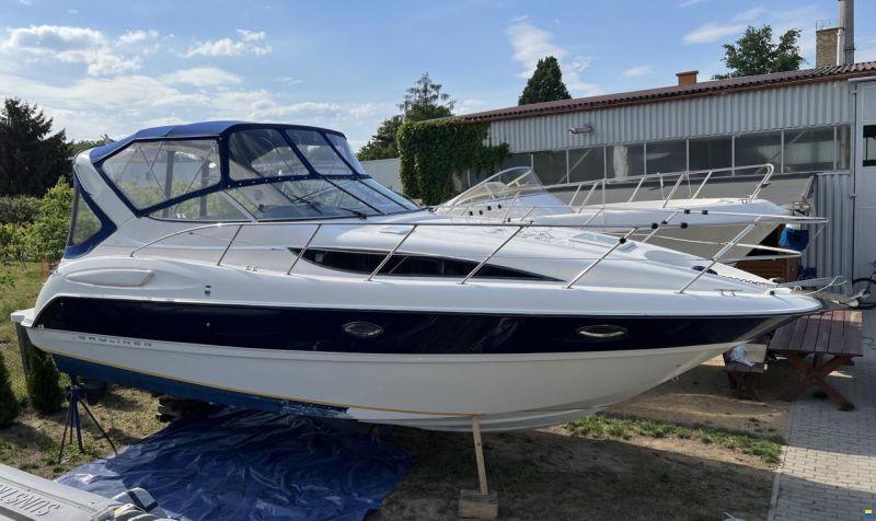 2005 Bayliner 305 Sb