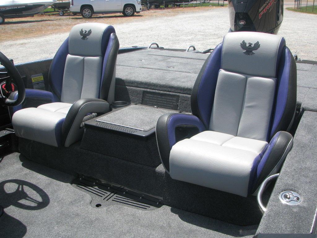 2021 Phoenix Boats 721 ProXP