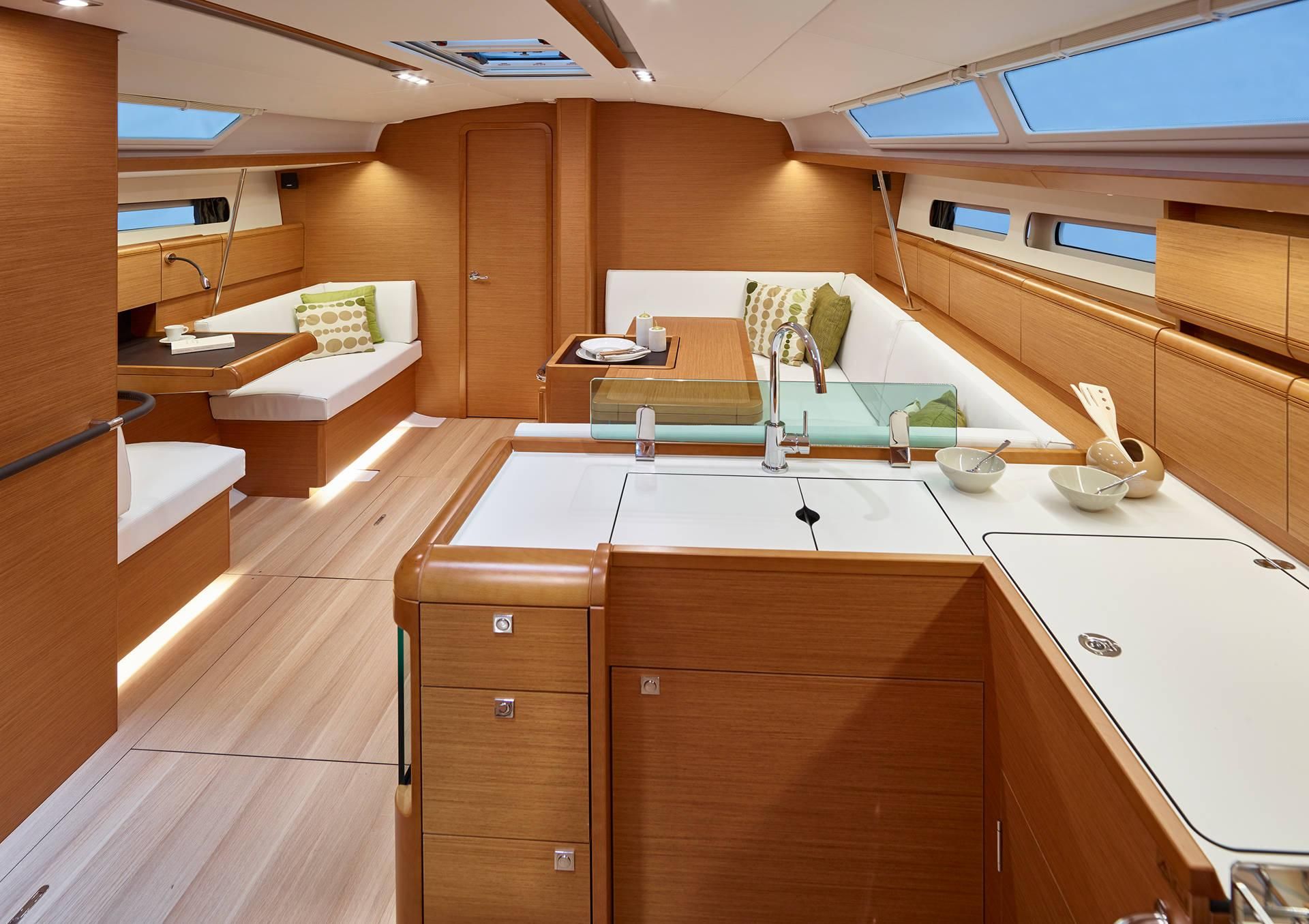 2016 Jeanneau Sun Odyssey 449