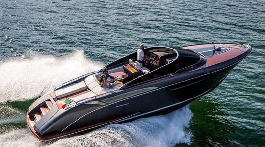 2017 Riva Yacht 38 Rivamare